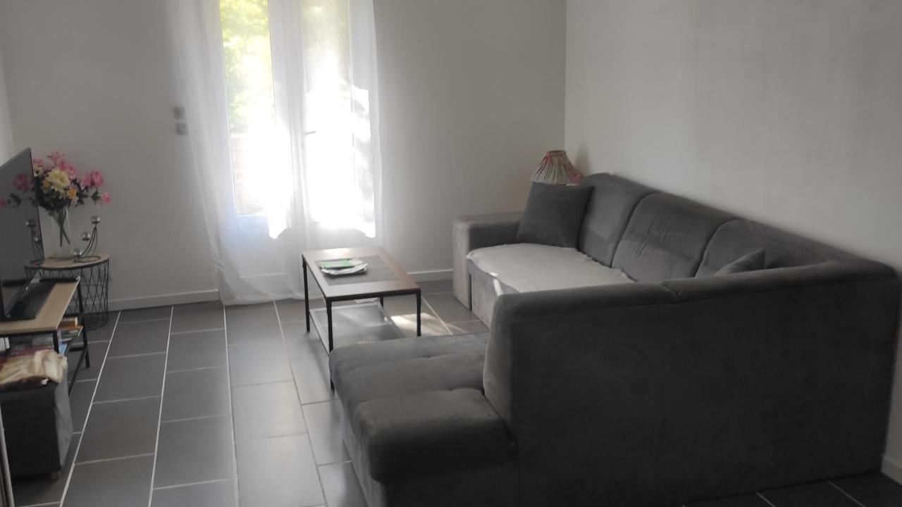 Apartement 'Les Lavandes" Rdc 2Ch - Terrasse Et Parking A Lurs Экстерьер фото